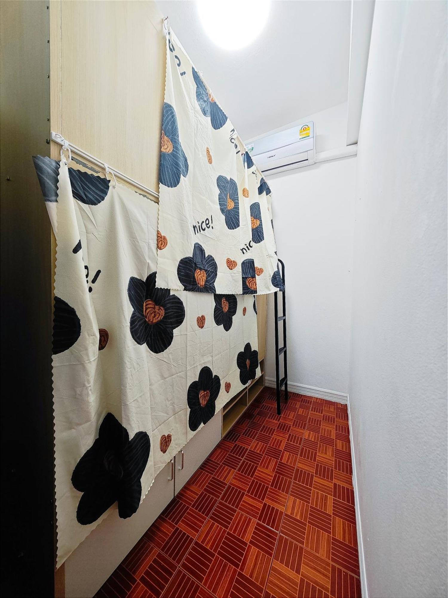 Panda Lodge Home Stay Bangkok Szoba fotó