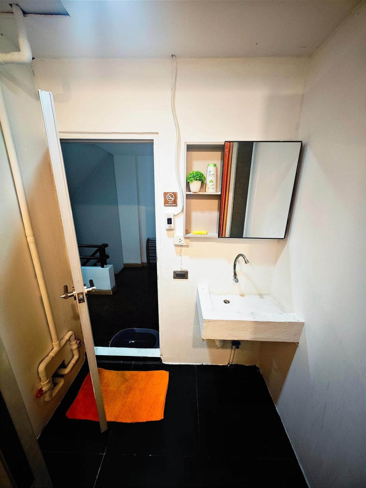 Panda Lodge Home Stay Bangkok Kültér fotó