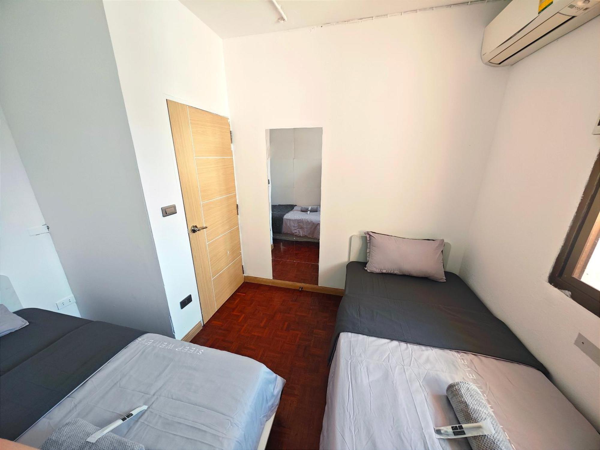 Panda Lodge Home Stay Bangkok Szoba fotó