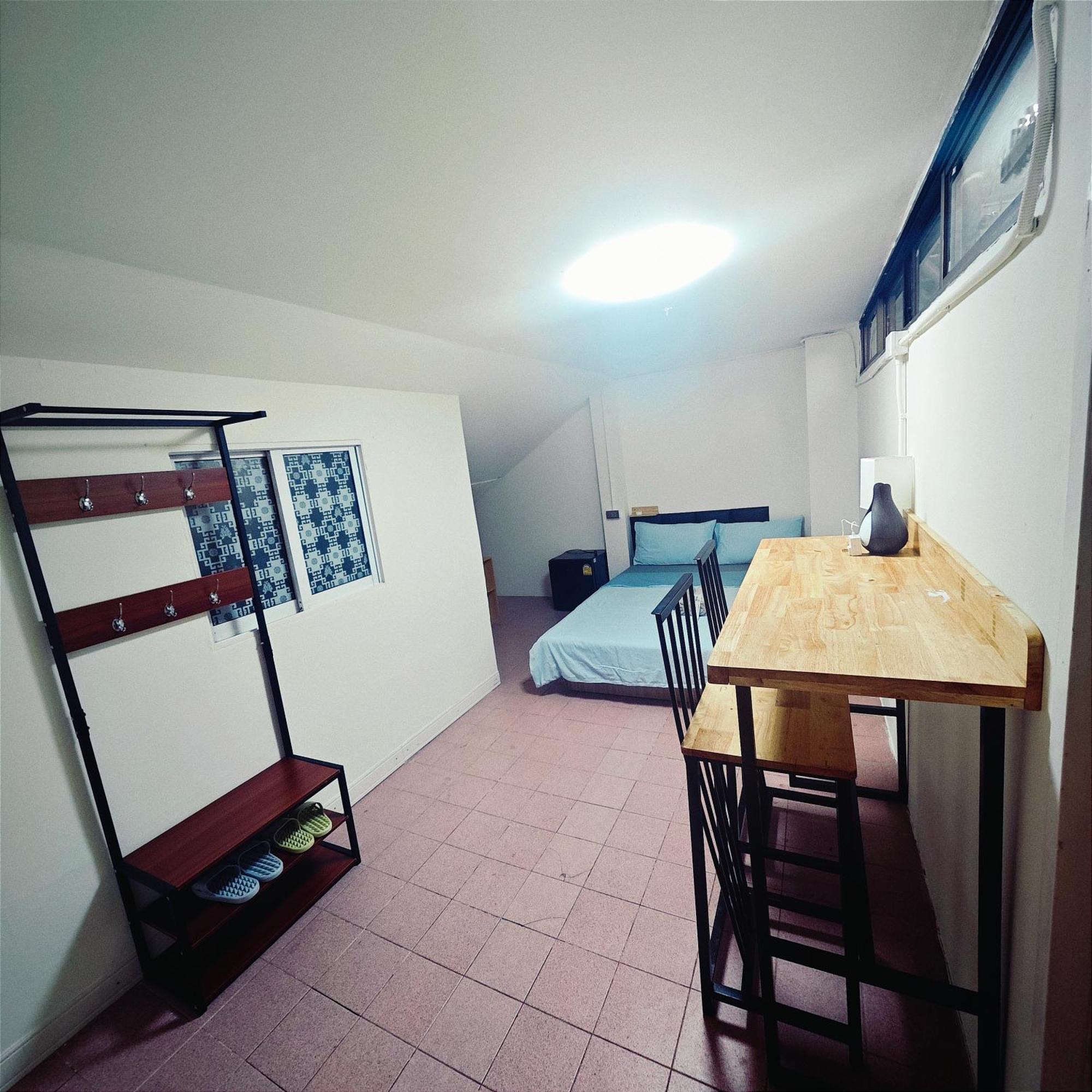 Panda Lodge Home Stay Bangkok Szoba fotó